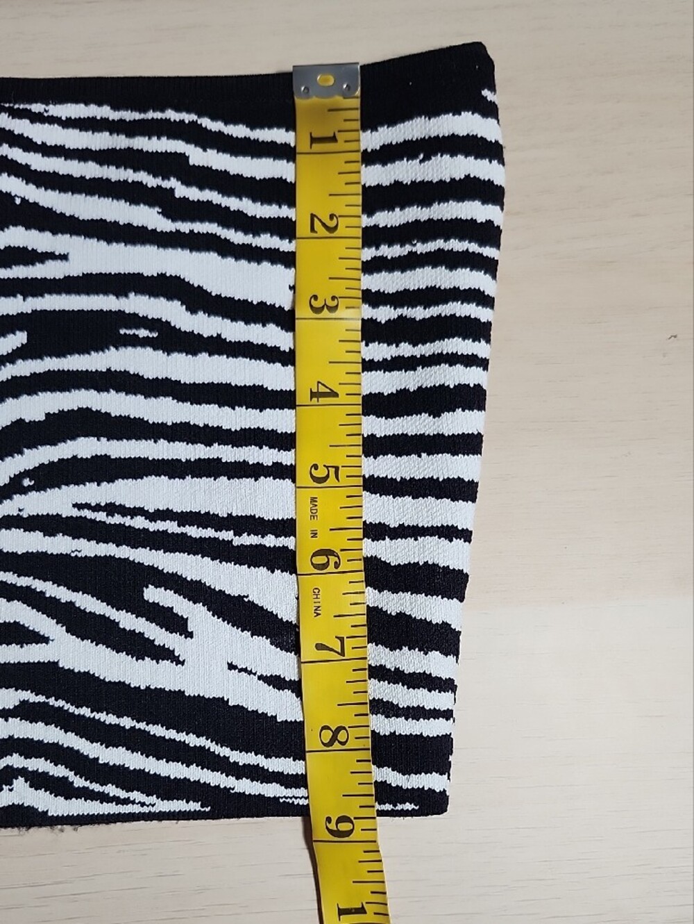 ARITZIA BABATON Zebra knit crop tube top - Picture 10 of 10